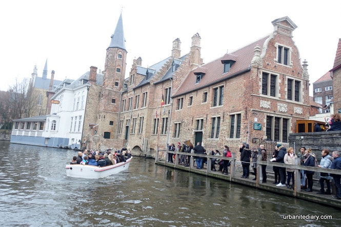 Bruges - Canal boat tour