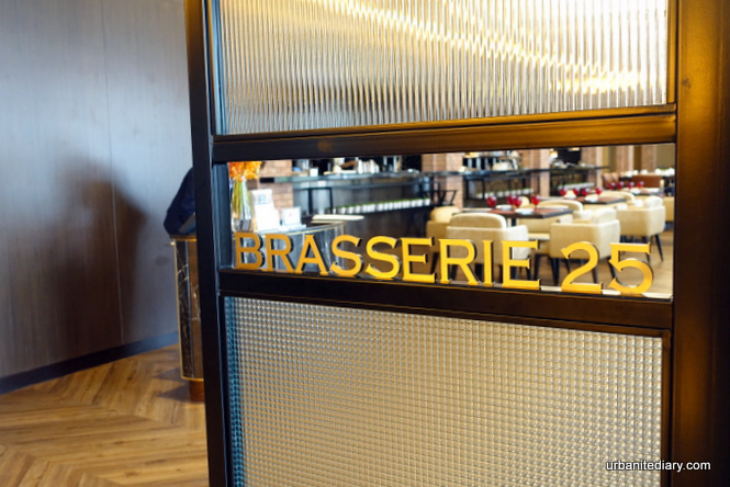 Brasserie 25 Hotel Stripes Kuala Lumpur