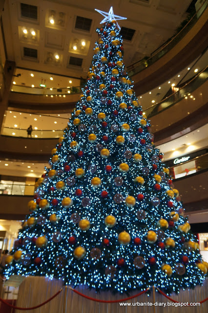 Singapore 103 - Christmas Trees & Decorations • Sassy Urbanite's Diary