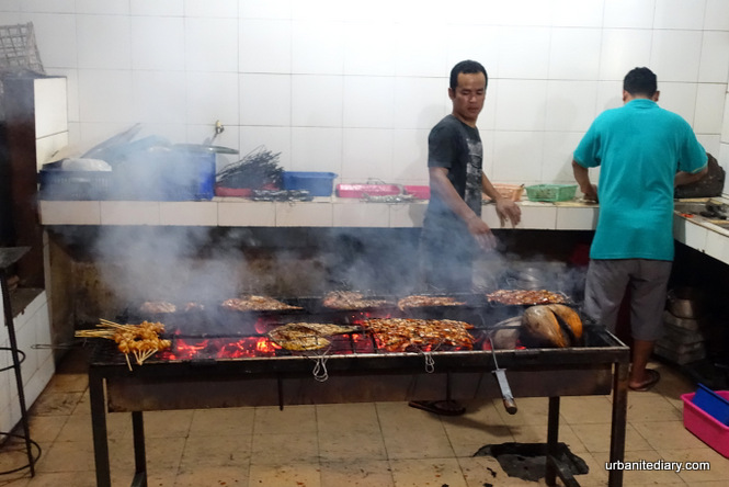 Bali Jimbaran Bay Seafood - Made Bagus Cafe